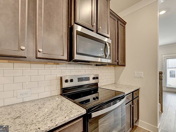 5th image of 94 Depot Landing Rd