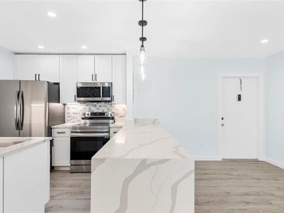 825 NW 13th St #101, Boca Raton, FL, 33486