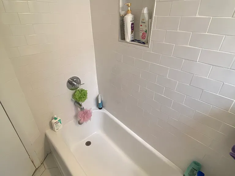 1104 Pierce St — Photo 13