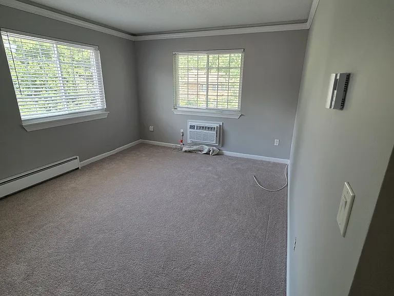 24 Sharon Rd #11 — Photo 9