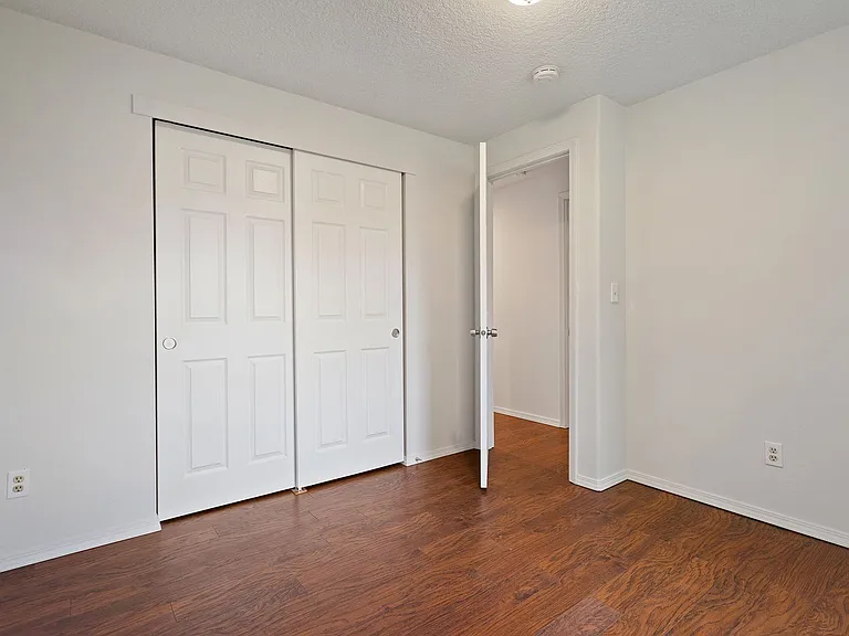5240 SE 63rd Ave — Photo 10