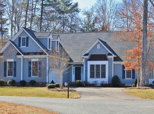 752 Middle Gate, Irvington, VA 22480