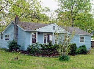 1690 Gulf Rd, Spencer, TN 38585