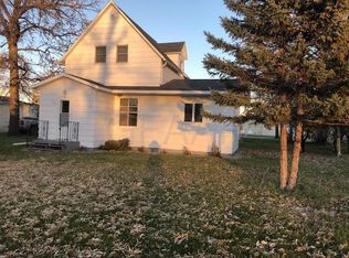 165 Fering St, Alvarado, MN 56710