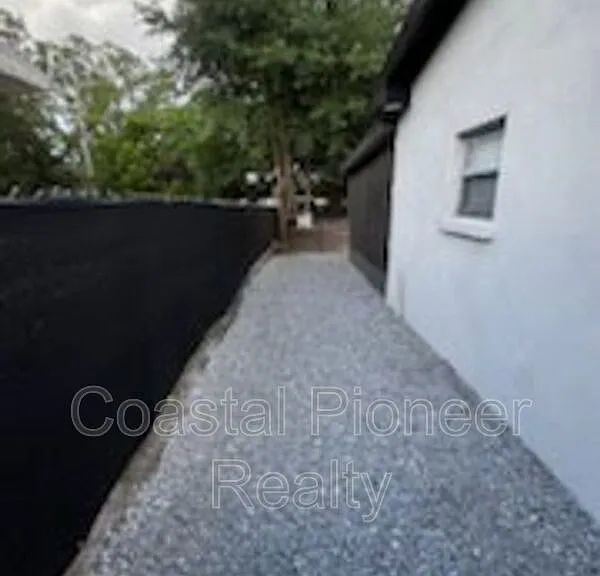 8711 N Wick Pl — Photo 42