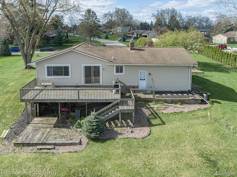 1st image of 6805 Thompson Ln