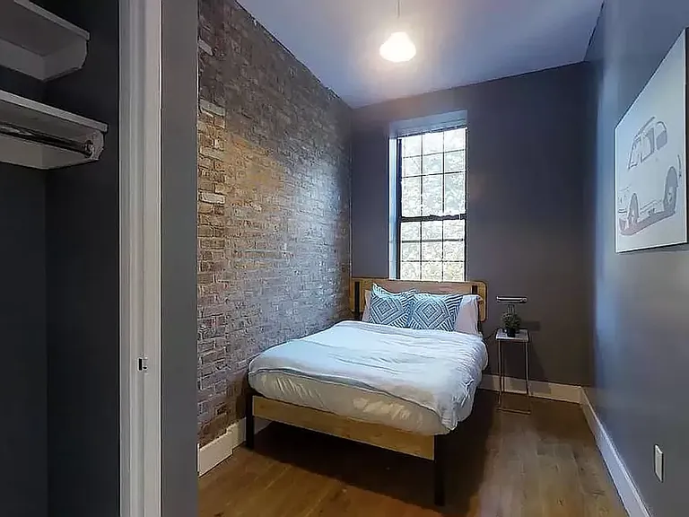 170 Suydam St #1F — Photo 4