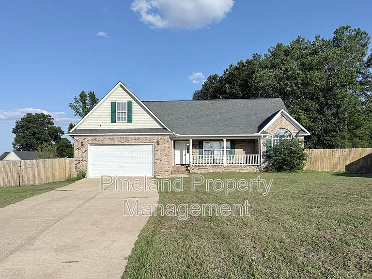 641 Corsegan Rd — Photo 1