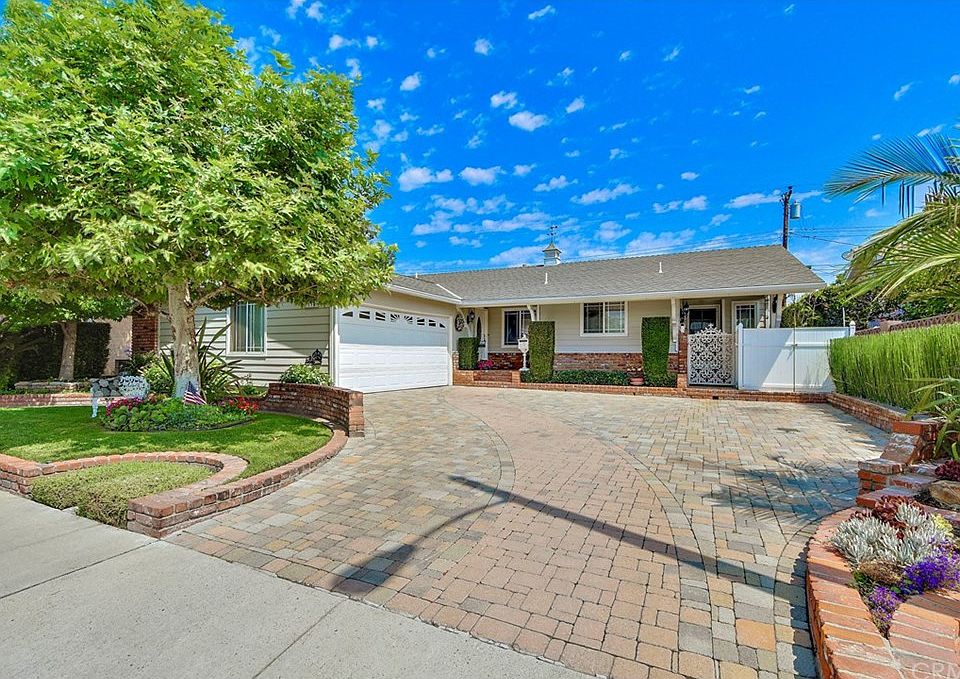 1st image of 11557 168th St