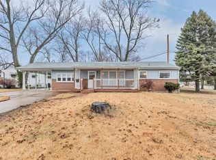 503 Holiday Ave, Hazelwood, MO 63042