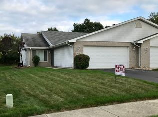 9231 Clark Pl, Crown Point, IN 46307