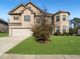 3748 Spring Place Ct, Loganville, GA 30052