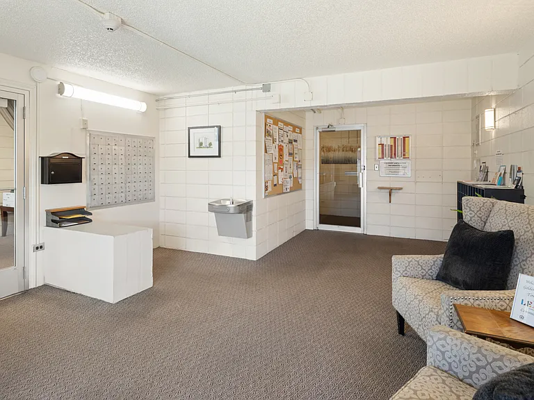 1108 7th St S #310 — Photo 3