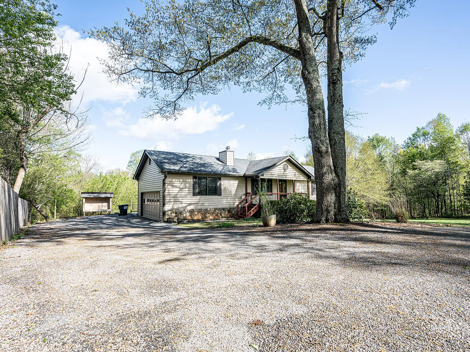 3840 Byers Rd — Photo 4