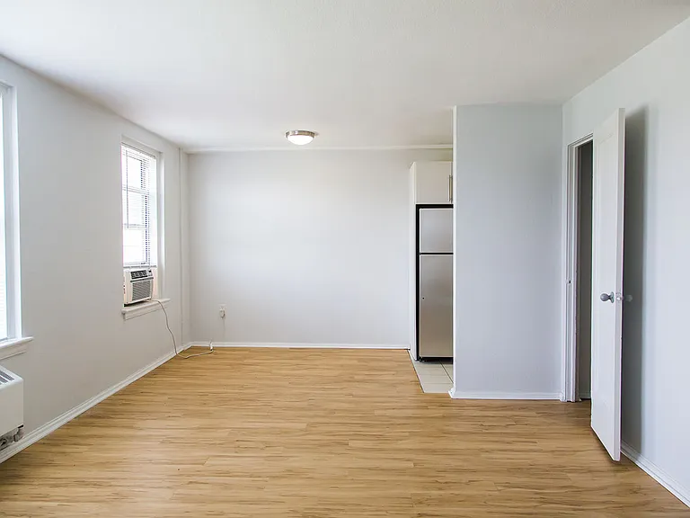 Dining/Living room