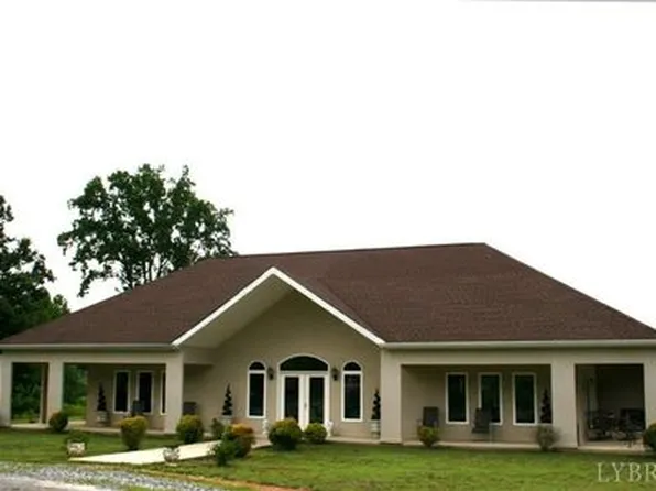 1116 Blessed Mountain Rd, Goode, VA 24556