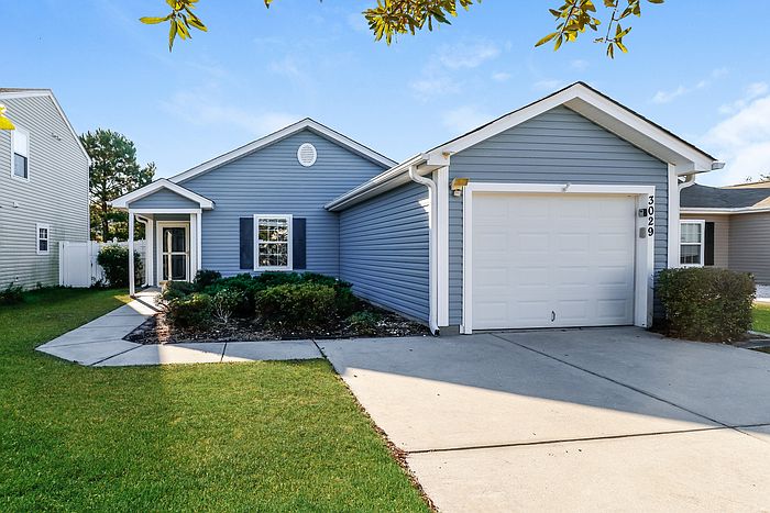 1st image of 3029 Hollybrooke Dr
