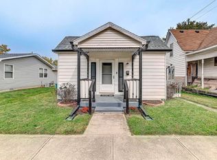 207 W 2nd St, Sheridan, IN 46069
