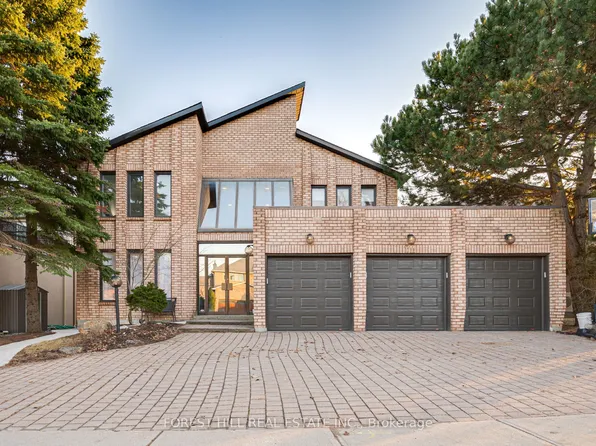 211 Franklin Ave, Vaughan, ON L4J 7L4