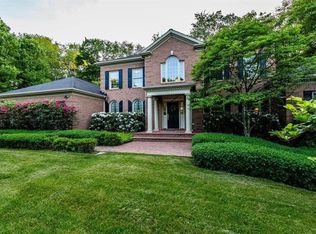 915 Settlers Ridge Rd, Pittsburgh, PA 15238