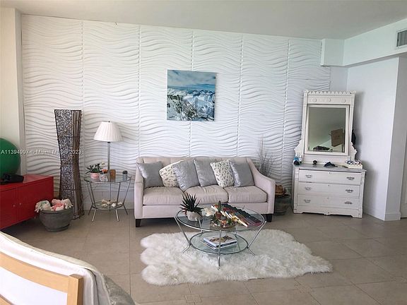 4th image of 7330 Ocean Ter APT 2802