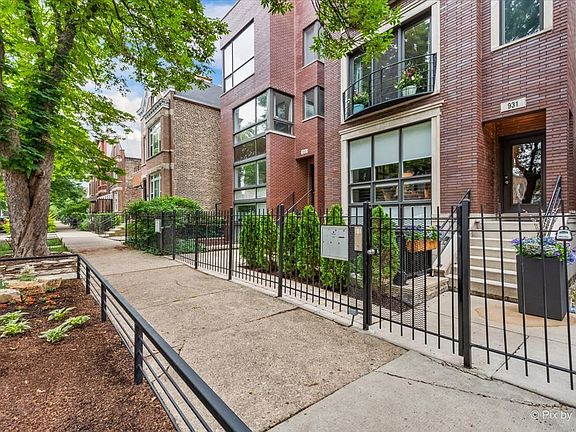 3rd image of 931 N Winchester Ave #2