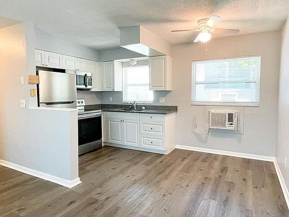 5th image of 1265 Pierce St #1