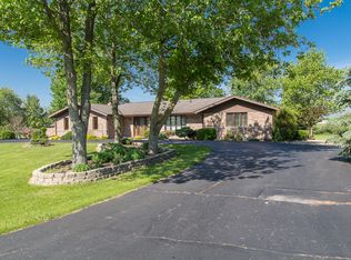 25754 S Prairie View Ave, Crete, IL 60417