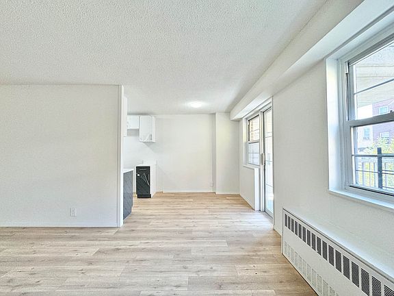 5th image of 47-30 59th St #12K