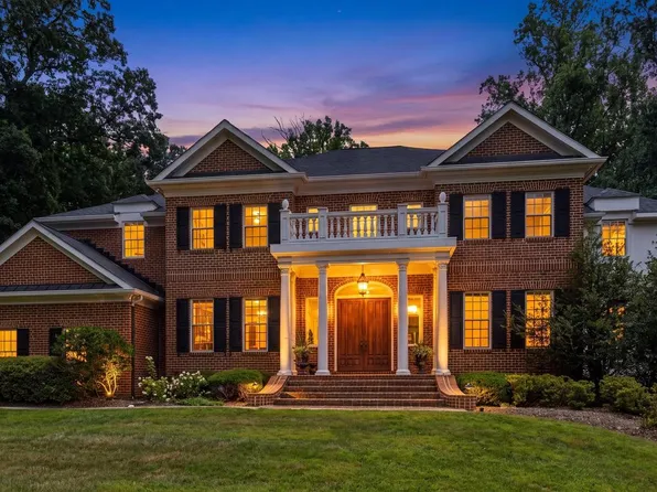 2605 Chestnut Woods Ct, Reisterstown, MD 21136