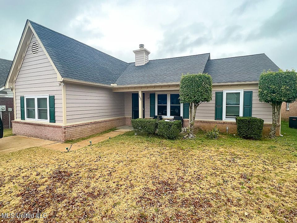 1st image of 7032 Foxhall Dr