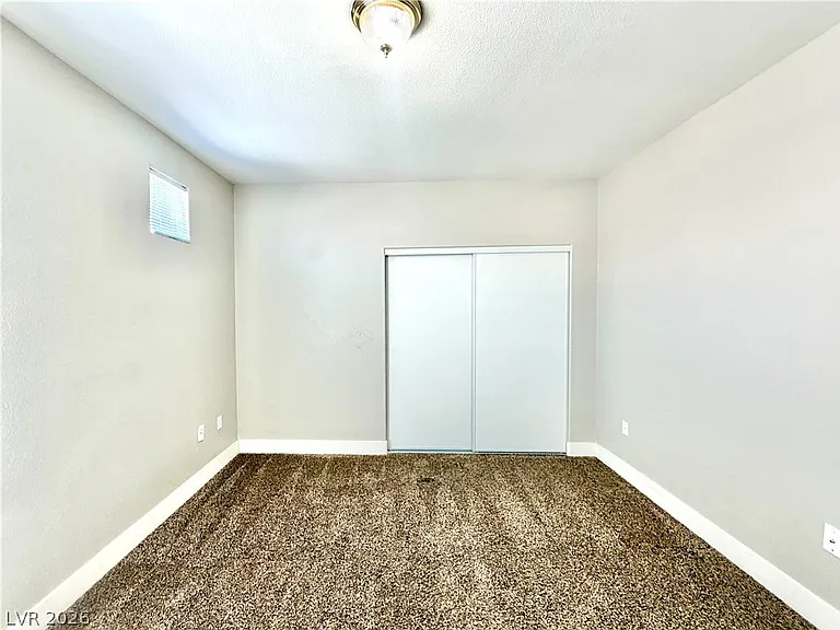 8555 W Russell Rd #2018 — Photo 23