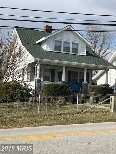 1st image of 921 Academy Ave