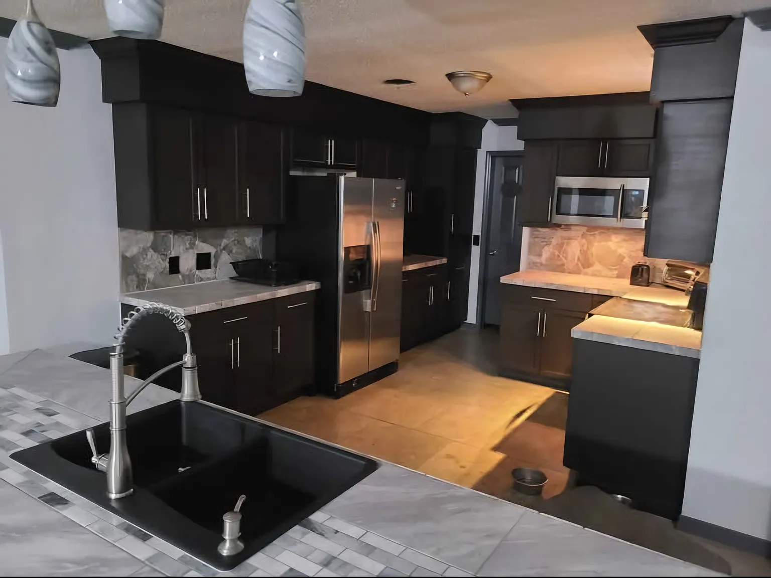 3 bed, 1573 sqft, $850 — Photo 1