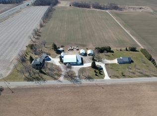 7540 N 250 E, Howe, IN 46746