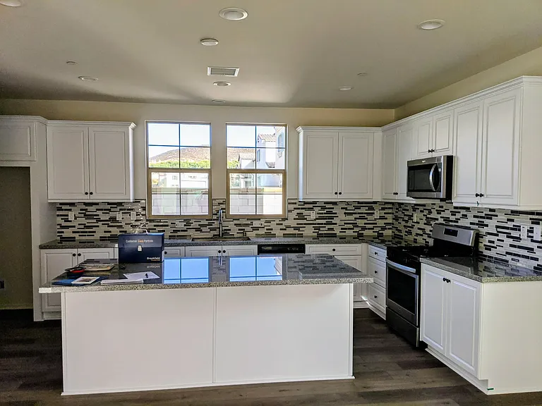 723 Merit Dr — Photo 4