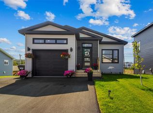 25 Leonard J Cowley Street, St. John's, NL A1B0G1