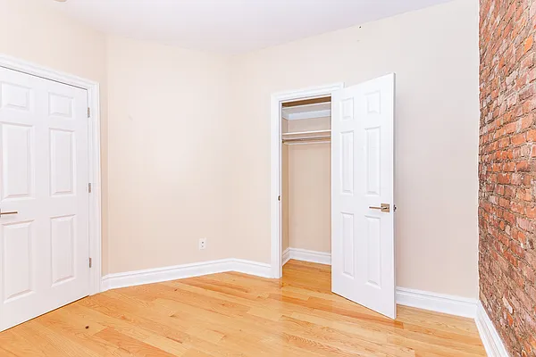 Rented by MySpaceNYC | media 10