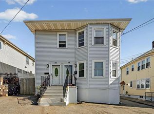 30 Toronto Ave, Providence, RI 02905