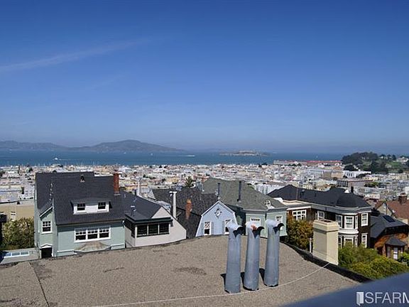 4th image of 2850 Divisadero St