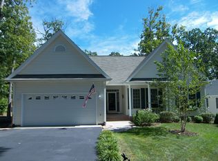 619 Yorktown Blvd, Locust Grove, VA 22508