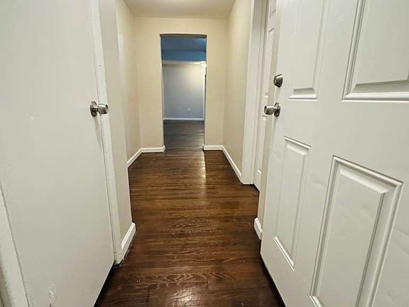 5th image of 125-127 S 12th St #1
