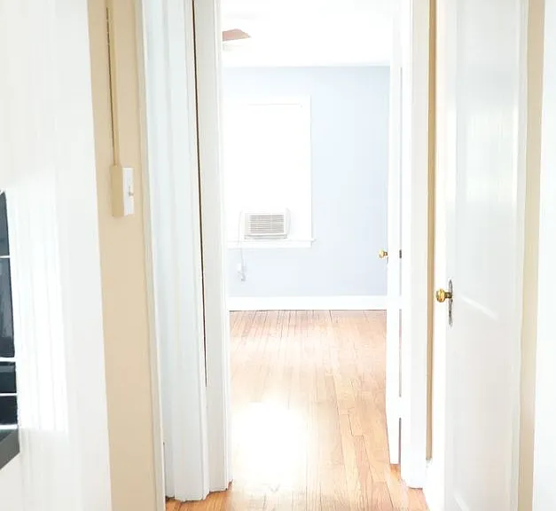 8210 Greenwood Ave — Photo 39