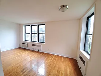 Rented by Smart NY Realty LLC
