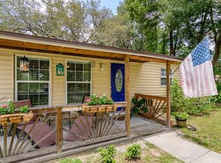 1423 W Perdiz St, Tampa, FL 33612