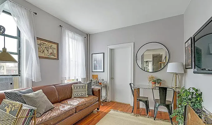 Rented by The Agency | media 1