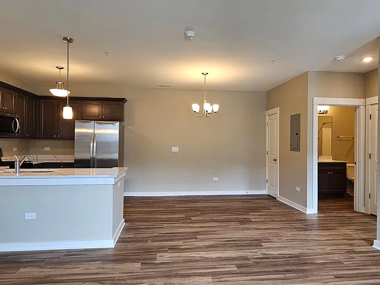 402-432 Timber Pointe Dr — Photo 15