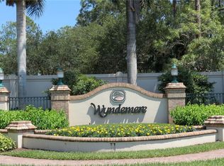 401 Edgemere Way N #9, Naples, FL 34105