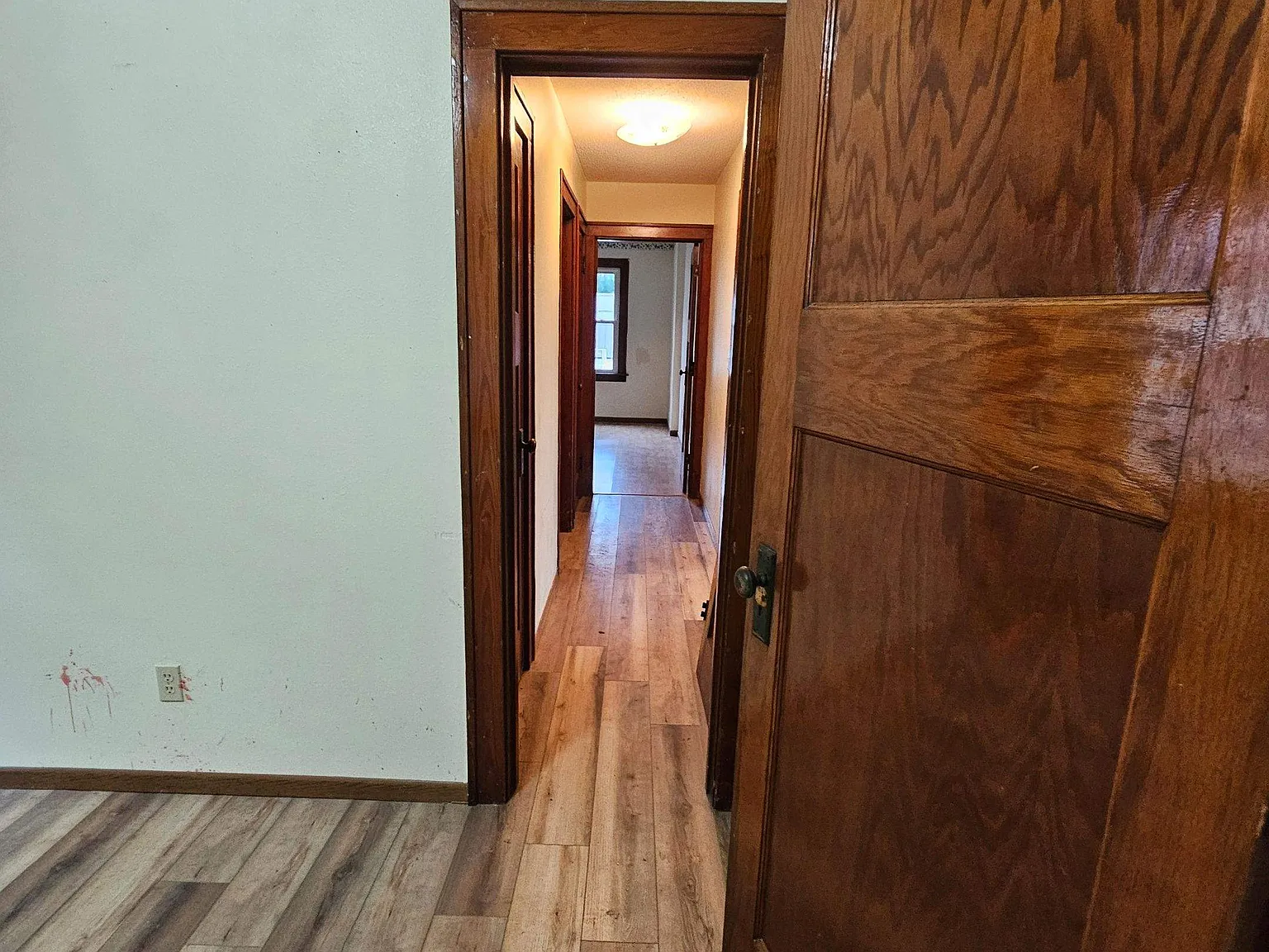 2 bed, 1072 sqft, $675 — Photo 4