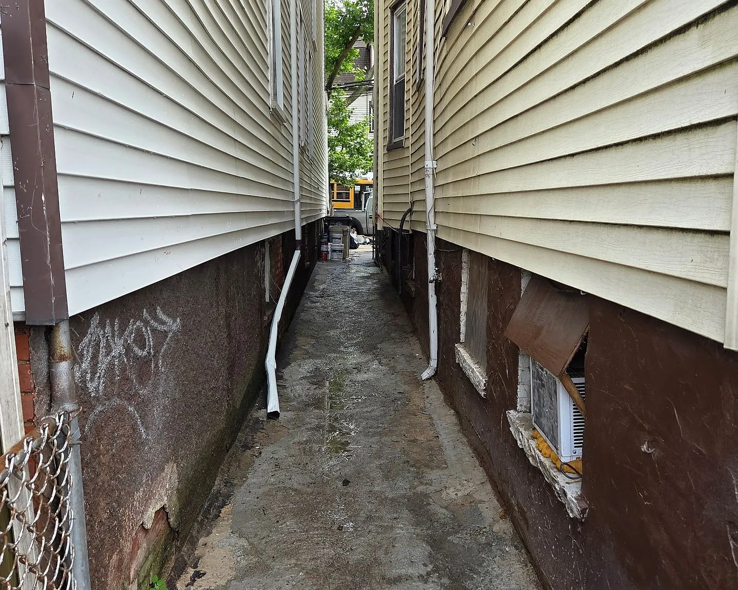 33 Springdale Newark — Photo 4